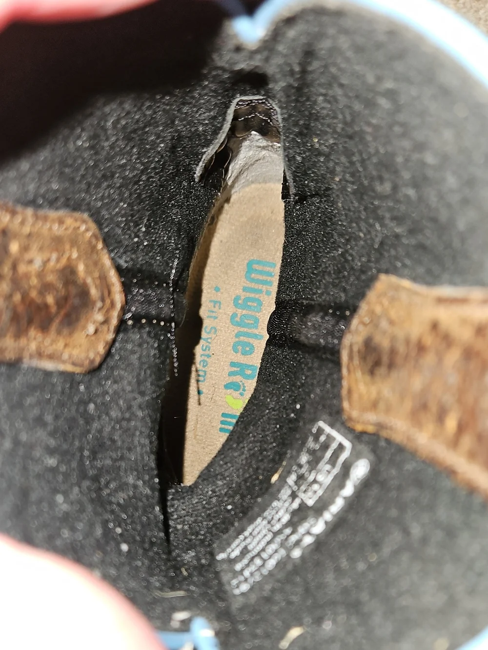 Ariat wiggle room